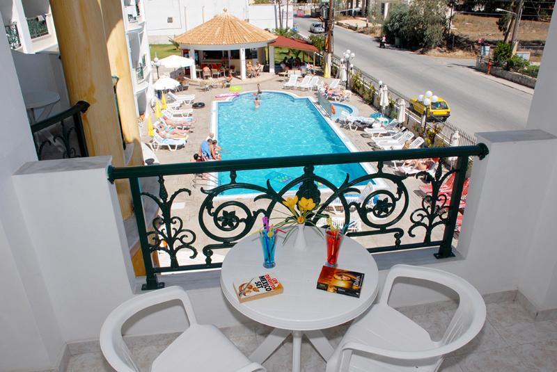 Afrodite Hotel Лаганас Экстерьер фото